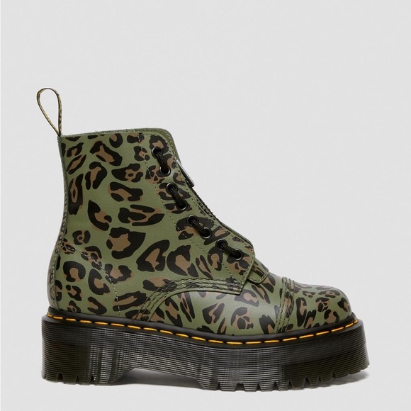 DR. MARTENS SINCLAIR PLATFORM BOOTS - Picture 11 of 15